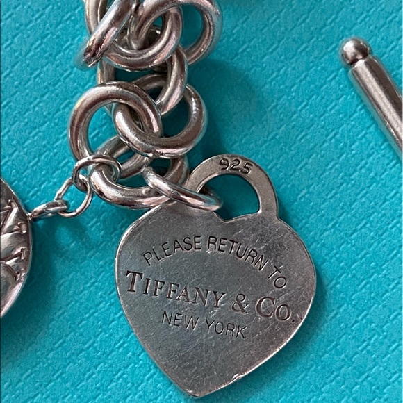 Tiffany & Co. Heart Toggle Bracelet - Picture 7 of 12